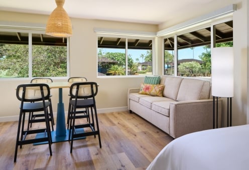 Bungalow Studio Suite Living Room