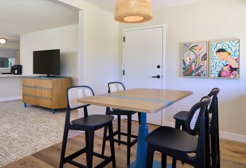 Royal Lahaina hotel suite private dining room, Bungalow Studio Suite Oceanfront.