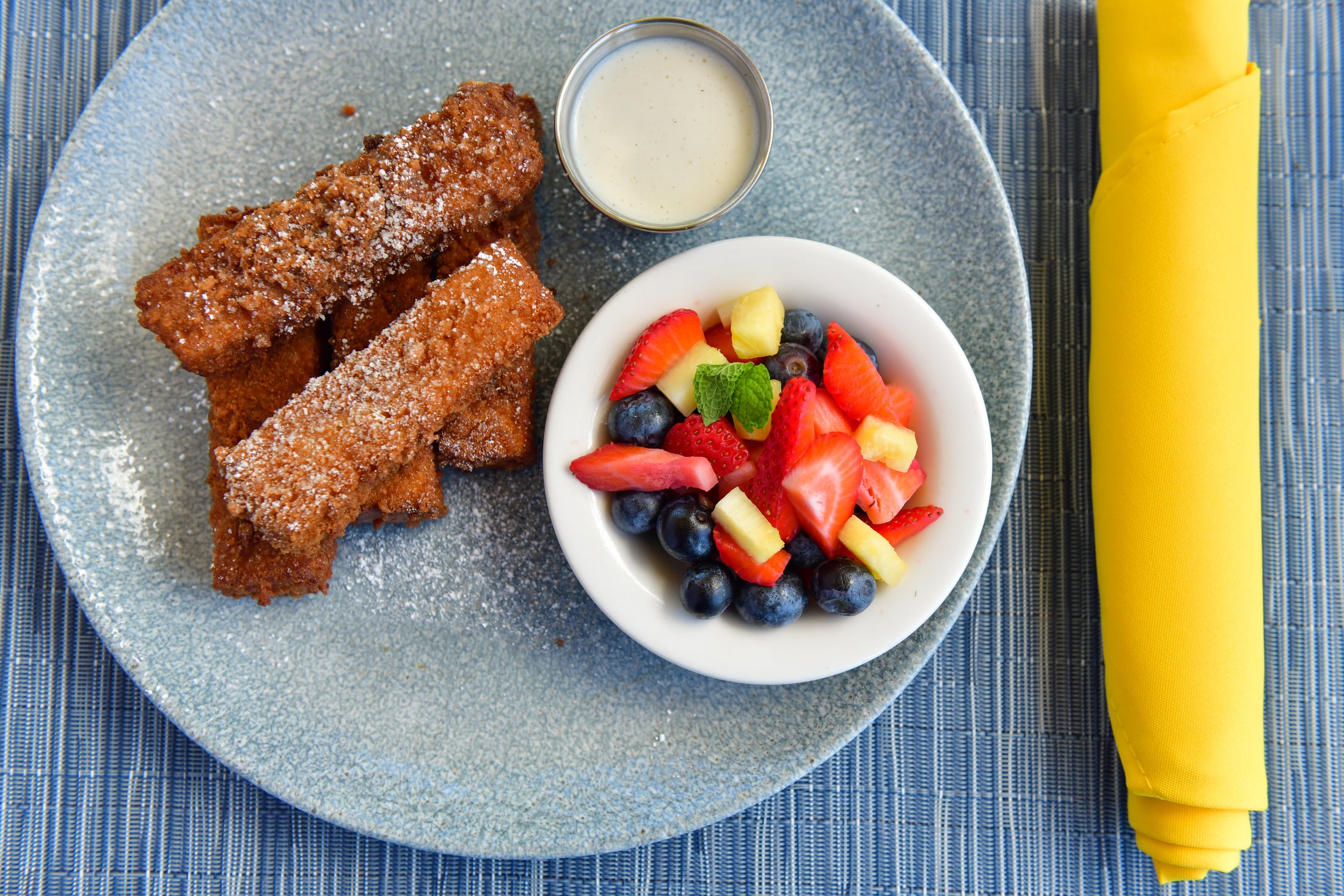 Breakfast french toast sticks and fruit