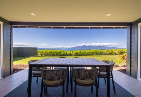 Junior Beach House Outdoor Seating