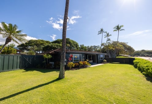 Junior Beach House Backyard