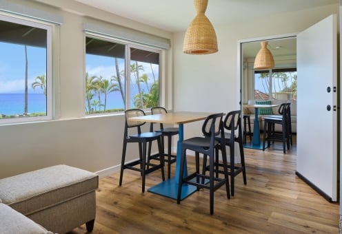 Oceanfront junior suite living room